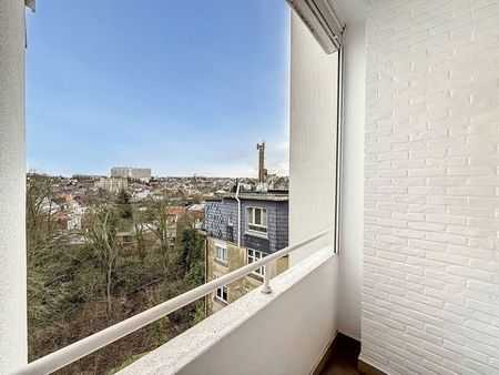 Appartement te huur in Uccle - Photo 5