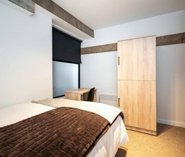 1 bedroom in a flat share to rent - Photo 6