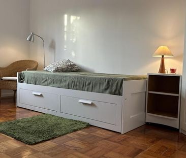 Bedroom In São Domingos de Rana, (available from 21th december) - Foto 3