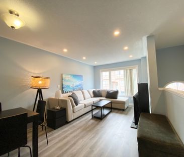 For Lease - 3020 Cedarglen Gate Unit# 42, Mississauga, Ontario - Photo 6