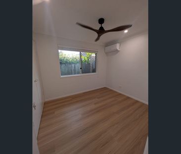 Price reduced! Beautifully renovated home in an ideal location - Photo 2