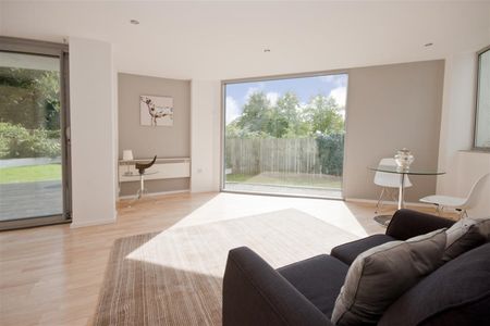 The Marlborough, NG3 - Photo 3