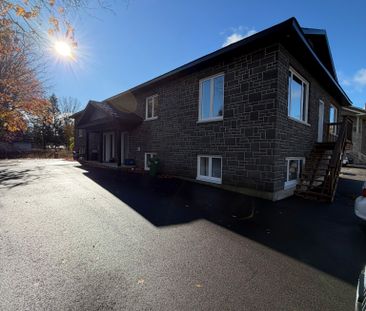 For Lease - 82 Christopher Hamilton Street Unit# 4, Stittsville - M... - Photo 3