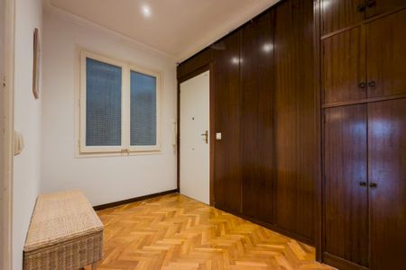 Cozy interior room next to Sants train station - Photo 4