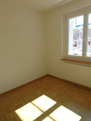 Genossenschaftswohnung (ohne Balkon) Nähe Tissotarena und Tierpark - Photo 5