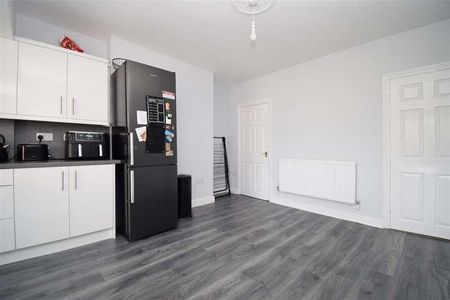 New Road, Middleston, WF4 - Photo 5