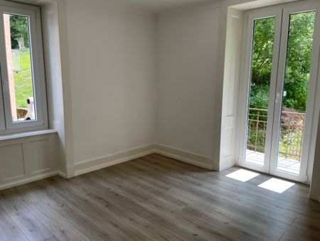 JEANNERET 23, Appart. 4 pièces 1er étage rénové avec balcon - Photo 3