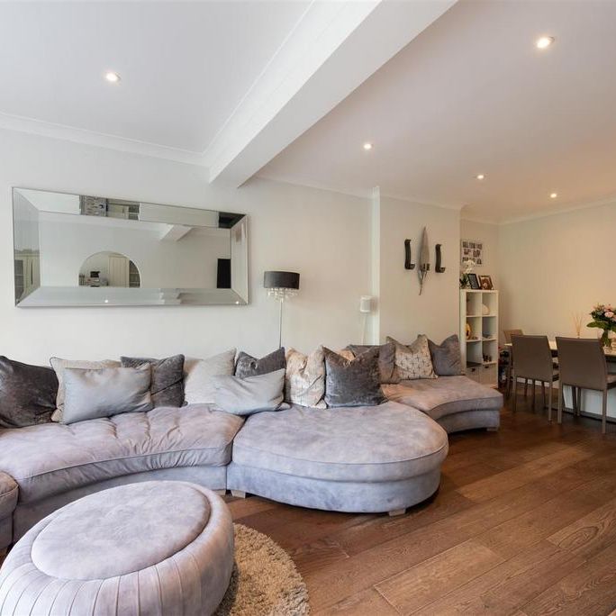 4 bedroom house to rent - Photo 1