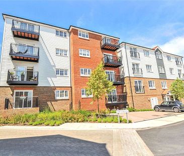 A stylish and modern apartment in the popular Ryewood development. - Photo 1