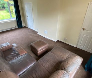 Silk Mill Drive, Tinshill, Leeds, LS16 6DX - Photo 4