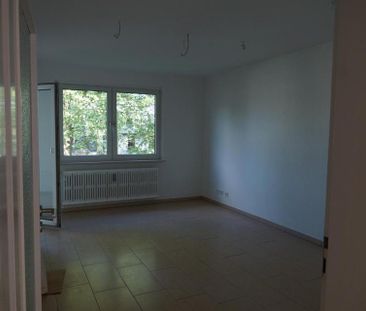 Helle 2,5-Zimmer-Wohnung mit Sonnenbalkon in Duisburg-Duissern - Photo 5