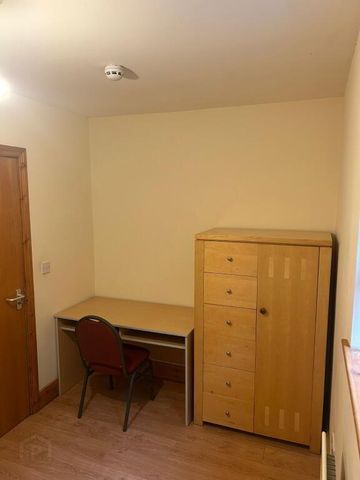 Unit 1, 100 Fitzroy Avenue, Belfast, BT7 1HX - Photo 4