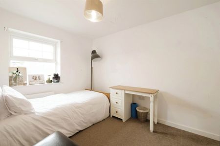 Ternata Drive, MONMOUTH - Photo 3