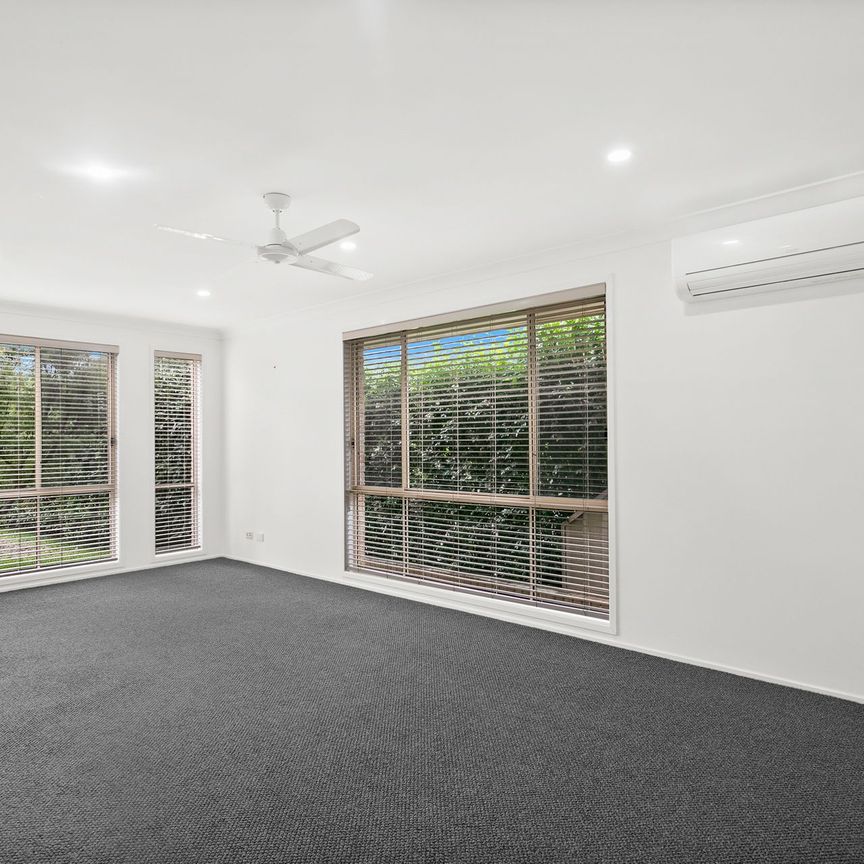 Single-Level Home with Expansive Entertaining Spaces - Photo 1