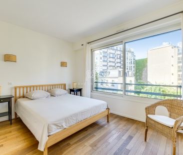 Tout savoir sur cet appartement dans le quartier Auteuil Nord, à Pa... - Photo 6
