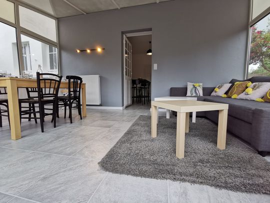 A Louer. Janvier 2026. Quimper – Chambre Meublée en Colocation dans une Maison Rénovée - Photo 1