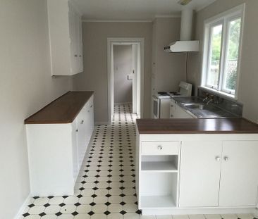 Charming Family Home in Onerahi - Photo 1