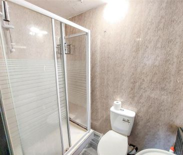 4 bedroom apartment to rent - Photo 5