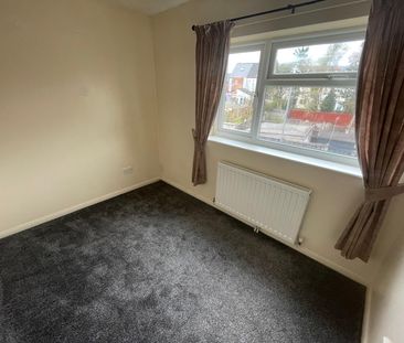 St. Marys Way, Hucknall, NOTTINGHAM - Photo 3