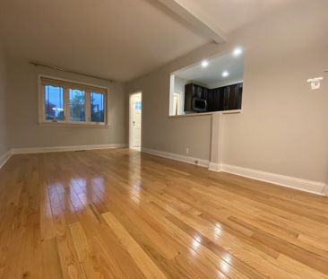 For Lease - 92 Holwood Avenue Unit# Main, Toronto, Ontario - Photo 3