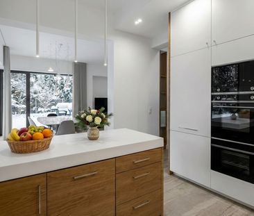 Nowy dom w prestiżowym miejscu - Photo 6