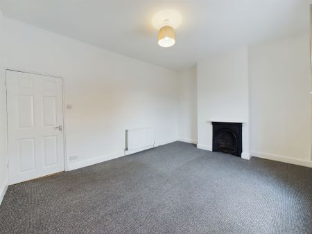 Manchester Road, Tyldesley, M29 - Photo 2