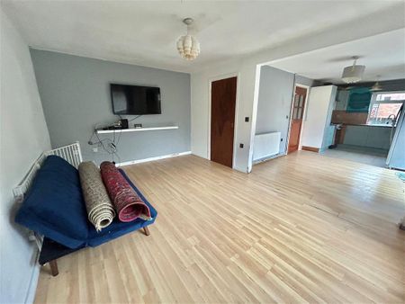 Lammas Gardens - Photo 2