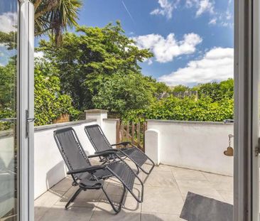 2 bedroom flat to rent - Photo 6