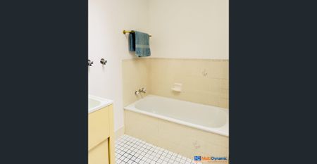 Immaculate Coastal Apartment in Premier Woody Point Locale - Photo 2