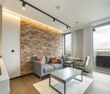 Studio to rent - Photo 1