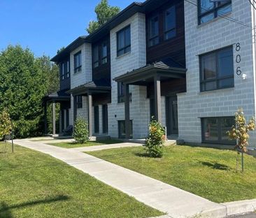 4 1/2 À LOUER-SAINT-CHARLES-BORROMÉE-APPARTEMENT À LOUER - Photo 3