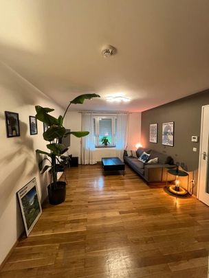 Möblierte 2 1/2 Zimmer Wohnung in Neuhausen - Photo 1