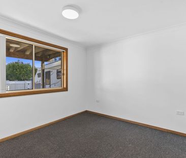 118a Kincumber Crescent, Davistown, NSW 2251 - Photo 4