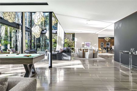 A unique, sustainable, Stanton Williams family home situated within the Highgate Conservation area of North London, with views to Hampstead Heath. - Photo 2