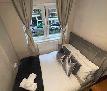 Room in a Shared Flat, Grimthorpe House Percival Street, EC1Y - Photo 1