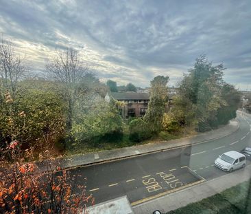 Studio Flat, Telegraph Place, E14 - Photo 6