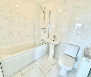 2 bedroom terraced house to rent - Photo 6