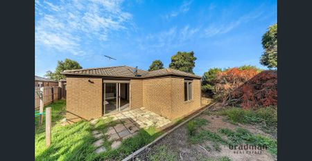 Spacious and Well-Maintained 4-Bedroom Home in Wallan - Photo 5