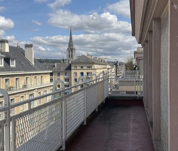 T1 CATHEDRALE AVEC TERRASSE - Photo 4