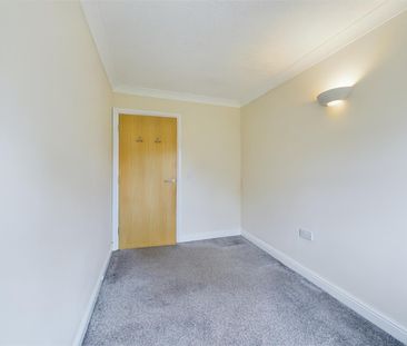 Arthurs Close, Emersons Green, Bristol, BS16 - Photo 2