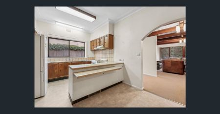 Spacious Family Living - Photo 5