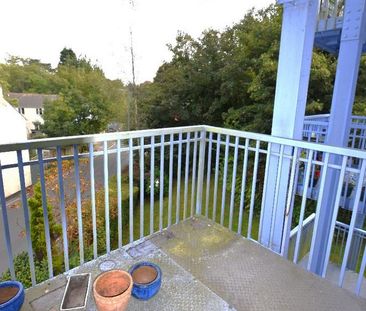 2 bedroom apartment to rent - Photo 5