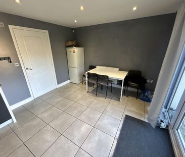 4 bedroom house to rent - Photo 2