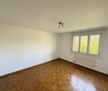 Un terrasse et de grands volumes - Photo 4