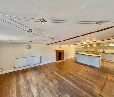 Bishops Lydeard, Taunton, Somerset - Photo 1