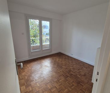 Location Appartement 3 pièces 56m² ST MAUR DES FOSSES 94210 - Photo 2