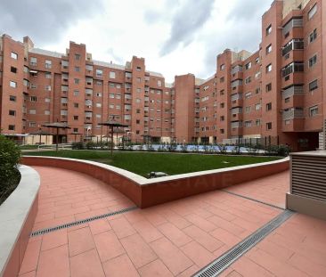 Madrid - Photo 1