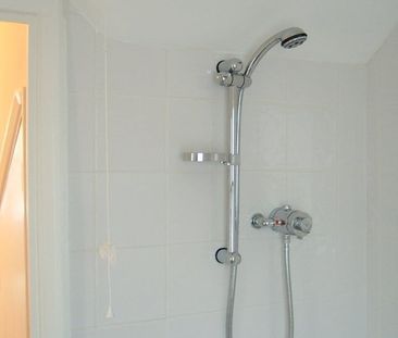 1 Bed Flat, Powis Road, BN1 - Photo 5