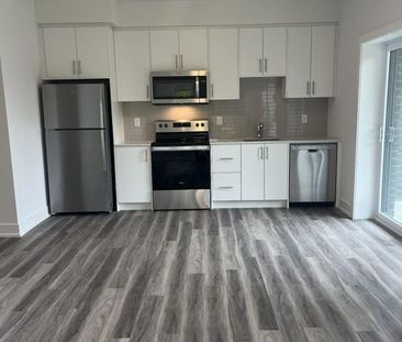 For Lease - 1100 Lackner Place Unit# 306, Kitchener, Ontario - Photo 3