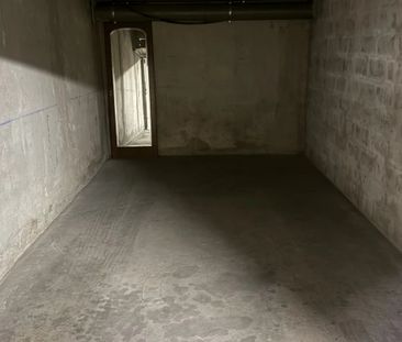 Garage à louer Proche centre de Cannes - Photo 2